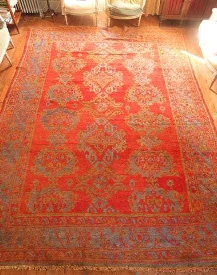 ESMIRNA: Gran alfombra de lana. 395 x 295 cm.