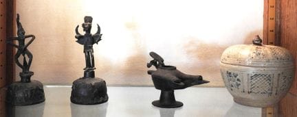 Ausländische Kunst
Vierteiliges Set bestehend aus: