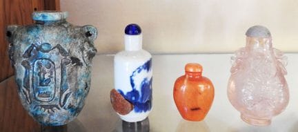 CHINA
Set of 4 snuffboxes made of blue-and-white p