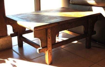 CHINA
Mesa de centro rectangular de madera natural