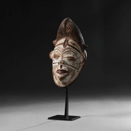 Tsangui, Punu, Gabon - Mask. Wood, natural pigment