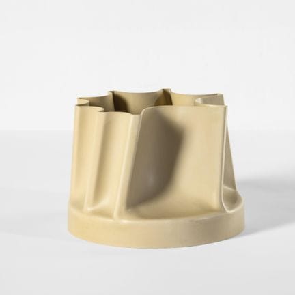 Enzo Mari . Vaso mod. Tortiglione Struttura in PVC