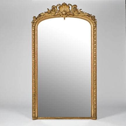 Großer, eleganter Kaminspiegel aus Holz und vergol