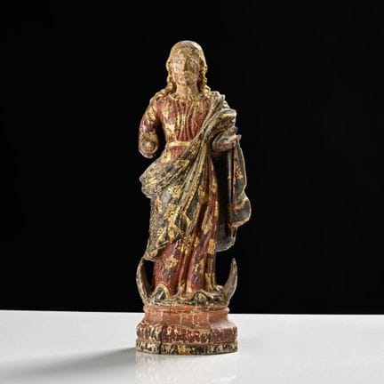 Polychrom und vergoldete, geschnitzte Holzmadonna 