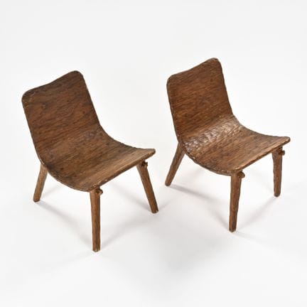 TRAVAIL BRUTALISTE

Paire de fauteuils bas de form