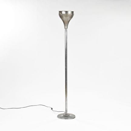 Robert MALLET-STEVENS (1886–1945) (model by)

Mode