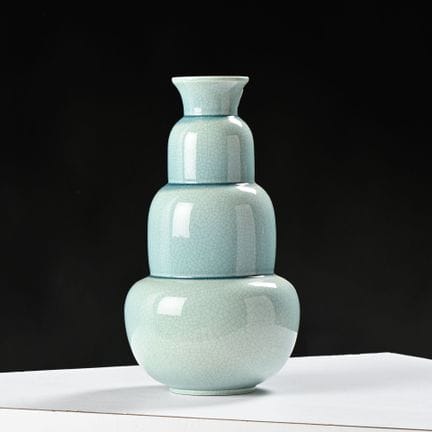 Faïencerie de Charolles

Vase de forme bulbée à co