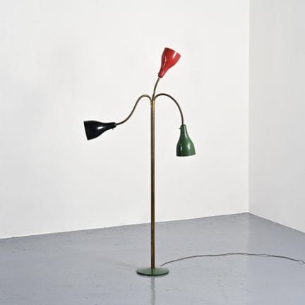 Giuseppe OSTUNI (1907-1994)

Lampadaire à base cir