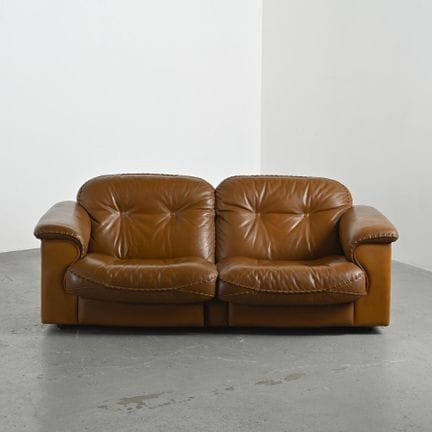 TEAM DE SEDE

Large two-seater sofa, model DS-101,