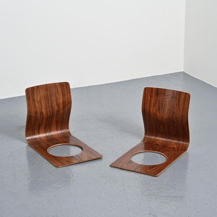 Kenji FUJIMORI (né en 1923)

Paire chaises Zaisu e