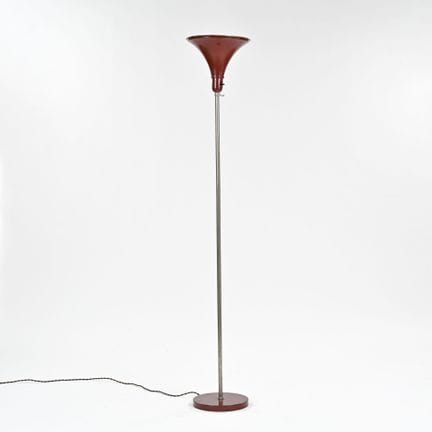 MODERNIST PIECE

A floor lamp with a burgundy-red 