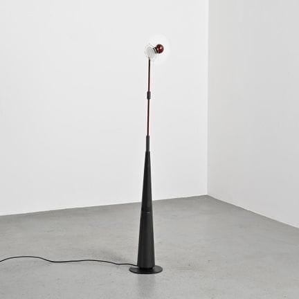 Giuseppe RAMELLA (1948-2015)

Lampadaire modèle « 