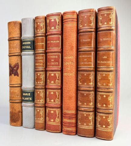 [Mornay] A 7-volume set in-8 published by Éditions
