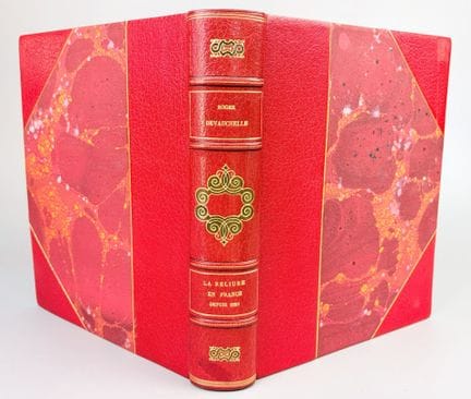 DEVAUCHELLE (Roger). Bookbinding in France from It
