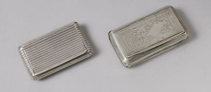 Dos tabaqueras rectangulares de plata de ley 950°/