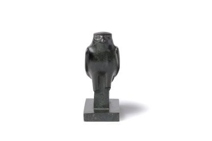 Basado en la Antigüedad. Halcón de Horus. 
Copia e
