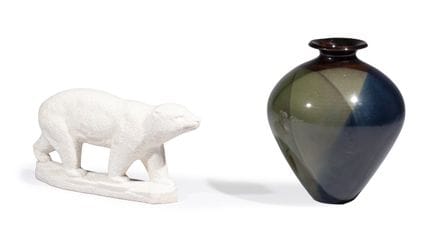 Conjunto compuesto por un oso polar de cerámica y 