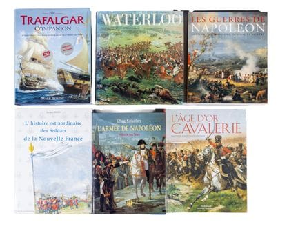 Ensemble de livres reliés. Militaria. Empire.
The 