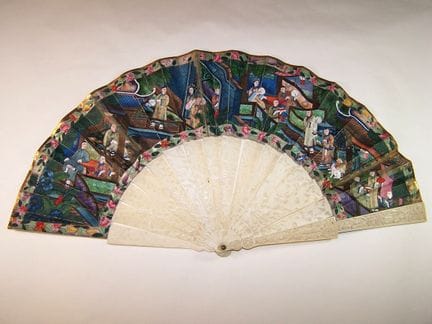 CHINA, KANTON: Fächer, doppellagiges Papier, auf e