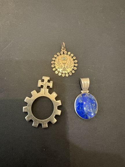 Anhänger aus 925er Silber und Lapislazuli, Medaill