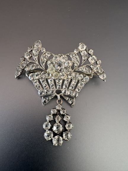 Anfang des 19. Jahrhunderts. GIARDINETTI. Große Gi