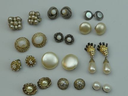 CHANEL (im Stil von)  und verschiedene andere. 12 