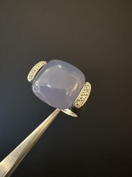 Ring aus 750er Weißgold, Achat und kleinen Diamant