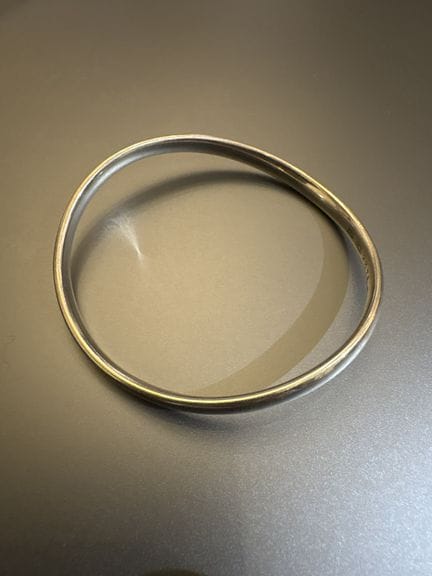 GEORG JENSEN : Bracelet rigide ondule en argent 92