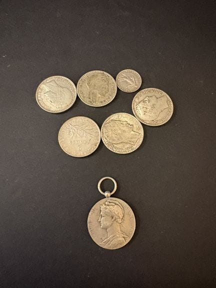 Set mit französischen Silbermünzen 1913–1933: 
50 