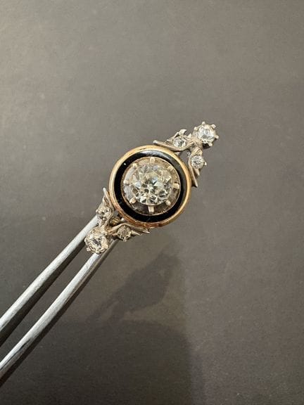 Antike Brosche aus 800°/°° Silber, 585°/°° Gold un