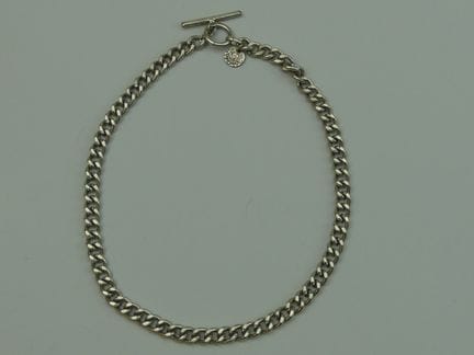 SCOOTER. Collar estilo cadena de reloj. Firmado en