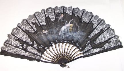 VENUS UND AMOREN Großer Fächer, schwarzer Holzrahm