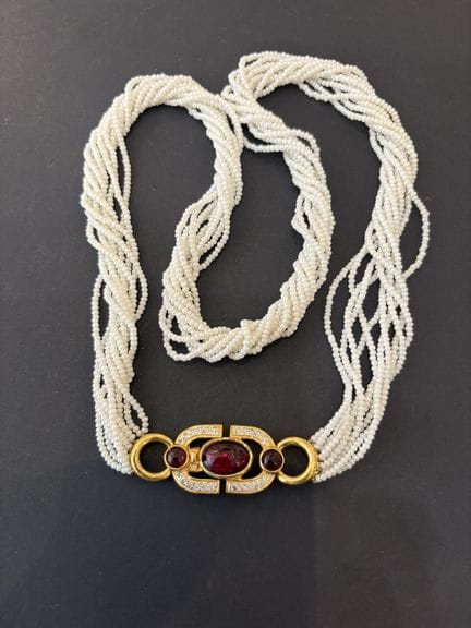 VOGUE BIJOUX: Halskette aus zehn Reihen Modeschmuc