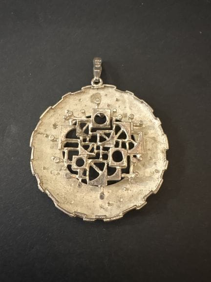 Moderner, runder Anhänger aus Silber, 835°/°°, mit