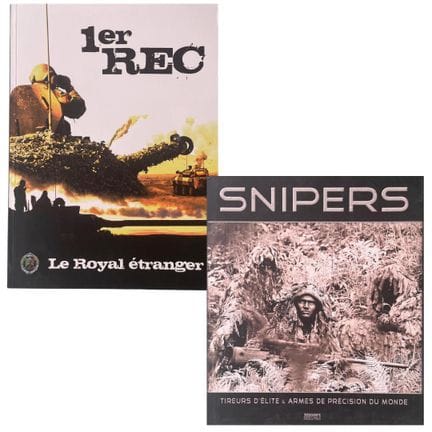 FOTOGRAFÍA MILITAR. Conjunto de 2 libros: 
1. 1.er