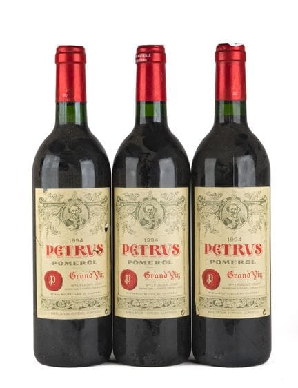 3 bouteilles PETRUS 1994 Pomerol (Niveaux excellen