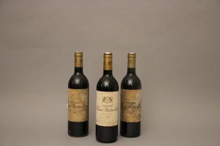 3 botellas CHÂTEAU HAUT-BATALLEY : 2 de 1988, 1 de