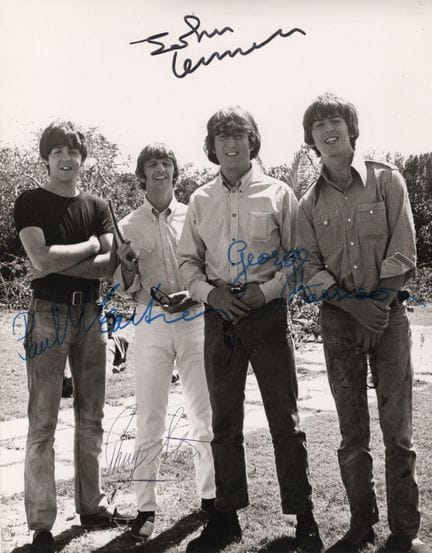 THE BEATLES 
Während der Dreharbeiten zu Richard L