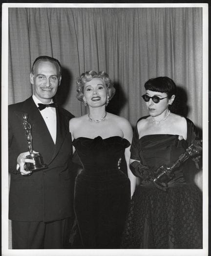 EDITH HEAD
La famosa «diseñadora de vestuario de H