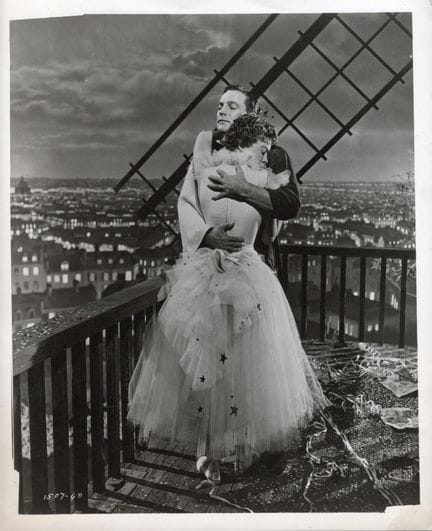 LESLIE CARON Y GENE KELLY
Durante el rodaje de la 