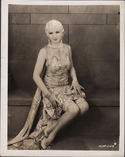 JULIA FAYE
Hollywood - Retrato de moda de la MGM (