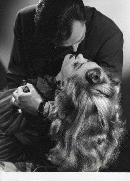 BARBARA LAAGE Y WALTER BRYANT
Durante el rodaje de