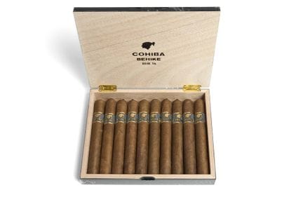 COHIBA BEHIKE 56 2018
漆面烟盒，配织物外盒
规格：Toro Gordo（166