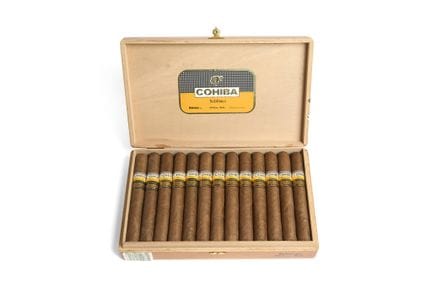 COHIBA SUBLIMES 2004年份限量版
25支雪茄（漆面烟盒） 生产日期：2005年2月