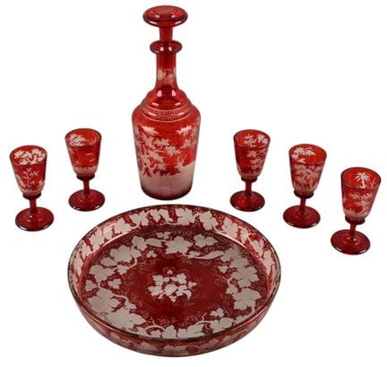 Cristallo di Boemia
Caraffa, cinque bicchieri e ri