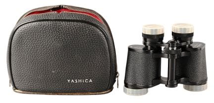 [Yashika]
Fernglas (8×30), im originalen Lederetui