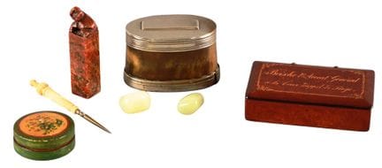 [Curiosità]
Fondo di collezione comprendente:
Una 