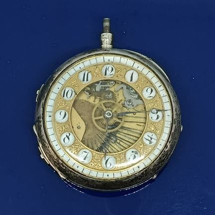 Montre squelette de répétition en argent 750‰. Le 