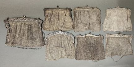 Ensemble de sacs à main en argent 1er titre 950‰. 