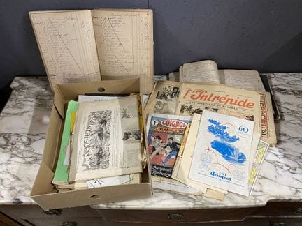 Sammlung verschiedener alter Papiere